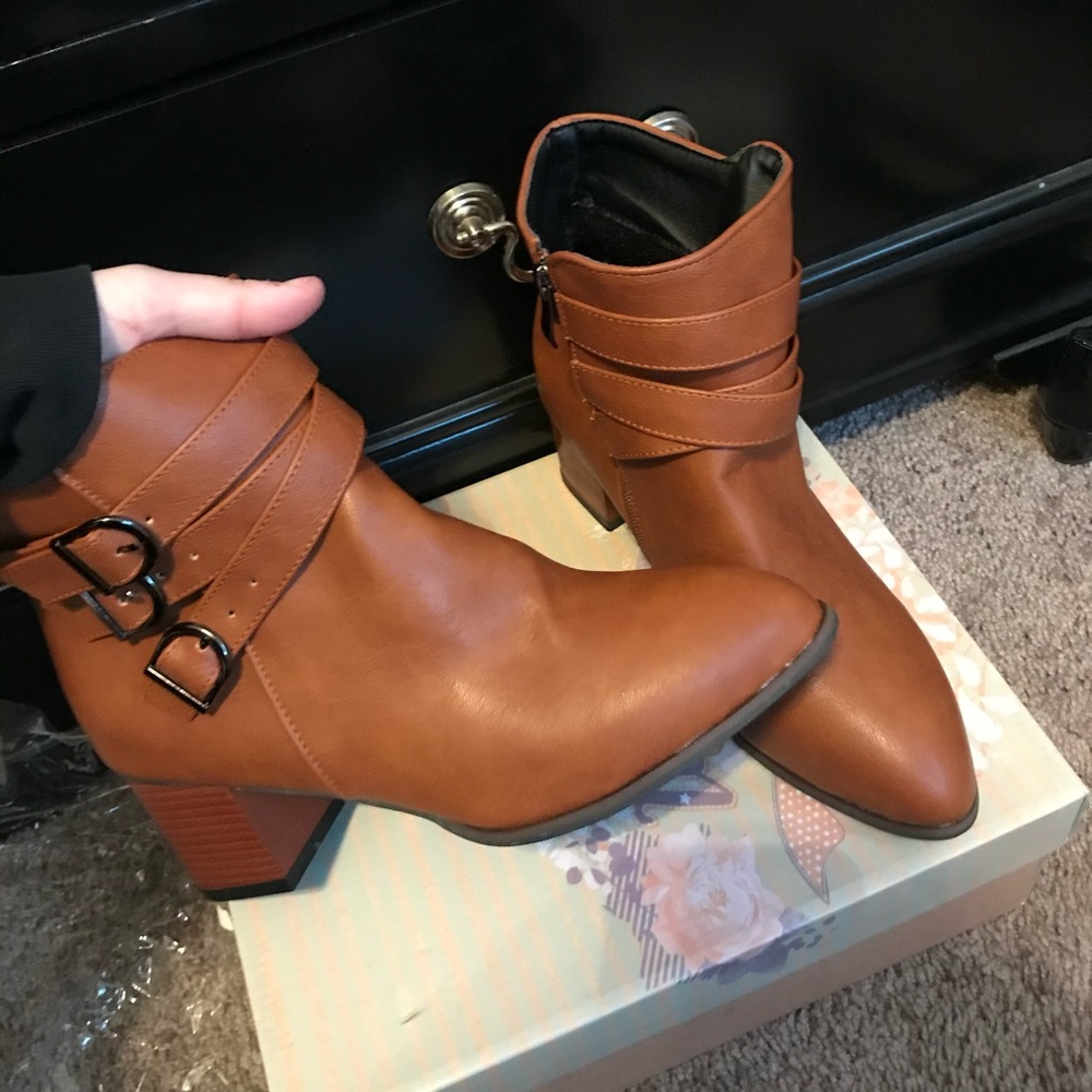 womens shoes nwt 7.5